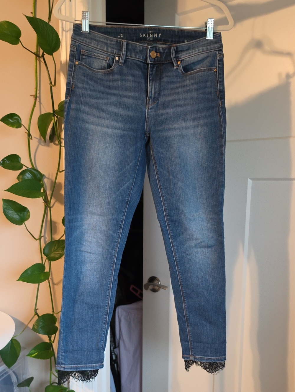 White House Black Market Women's Dark Blue Skinny Jeans with Lace Hem